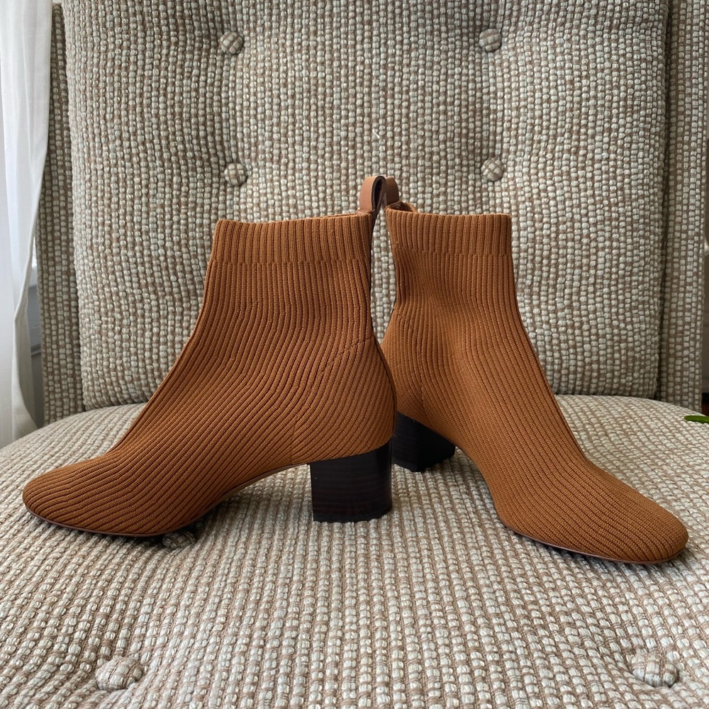 Everlane Glove Reknit Boot 6.5